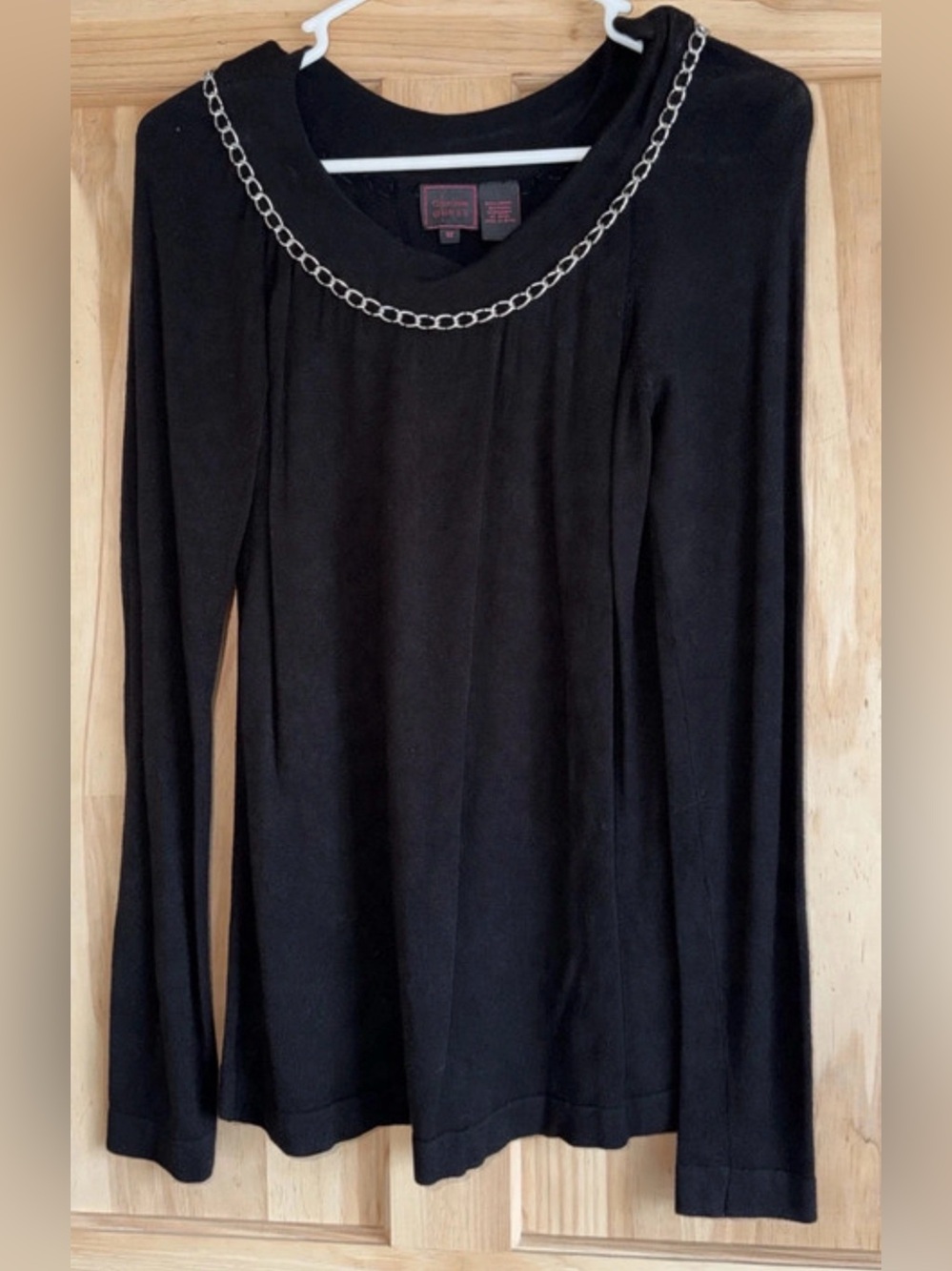 Black Long-Sleeve Top with Silver Chain Accent Medium